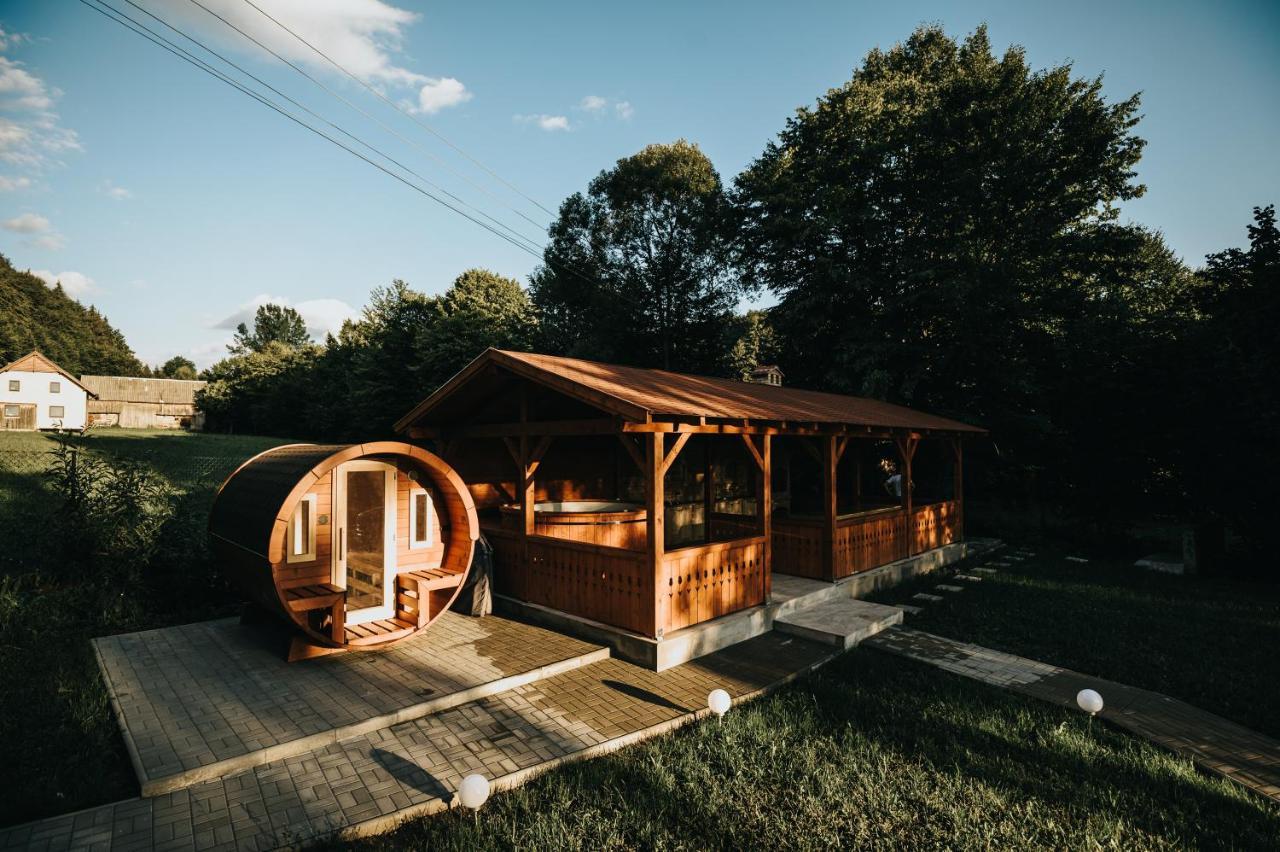Súgópatak Kulcsosház Villa Izvoare  Exterior foto
